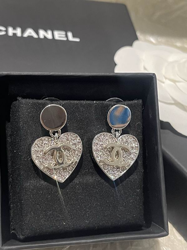 Chanel Earring 04yxs300